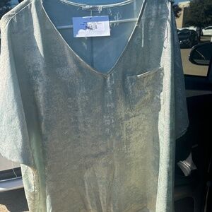 Boutique fashion blouse